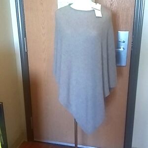 NWT RACHEL ZOE 100% CASHMERE CAPE